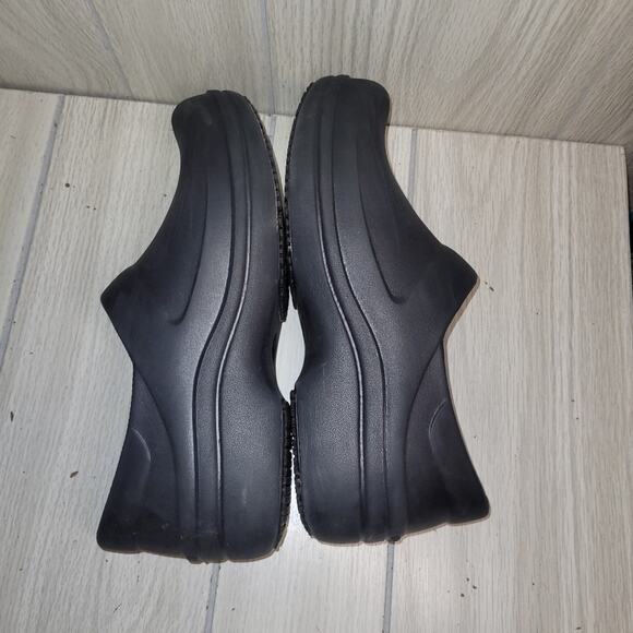 Crocs Women's Neria Pro II Slip Resistant Clogs Black Comfort Work Shoes 8 - Picture 7 of 9